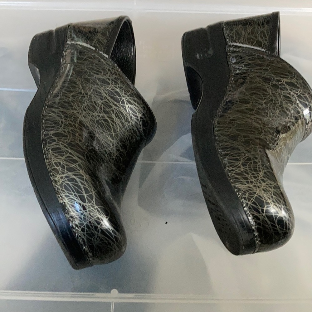 Dansko Black And Silver Scribble Pattern Clogs - image 4